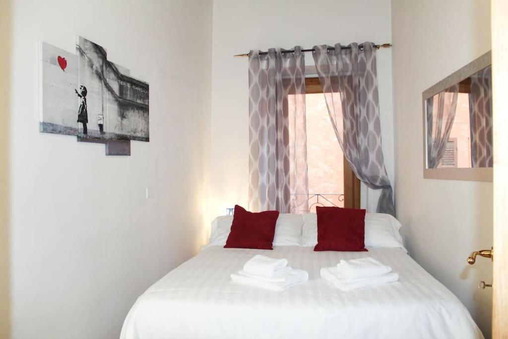 Blue Navona Two Bedroom Apartment - Topcollection Рим Экстерьер фото